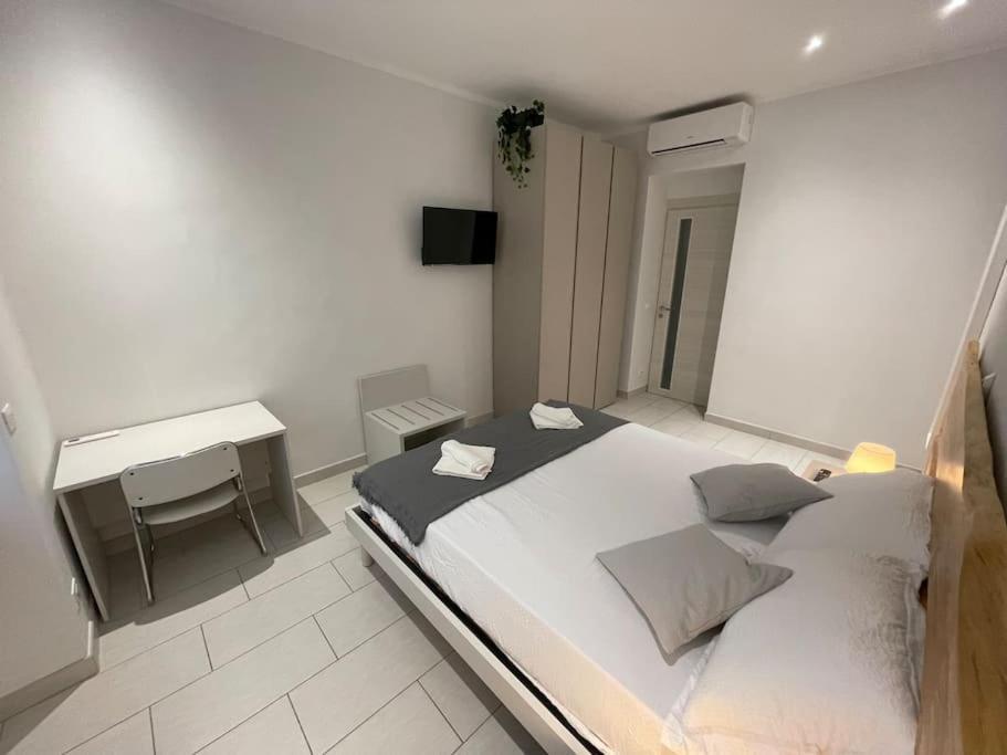 Ferienwohnung Near Metro Piazza Bengasi Turin Exterior foto