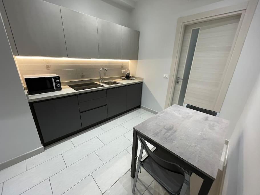 Ferienwohnung Near Metro Piazza Bengasi Turin Exterior foto